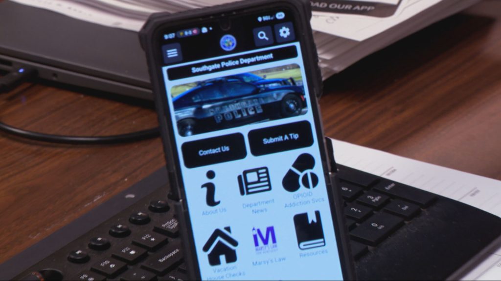 Northern Kentucky police unveil app to improve communication with public