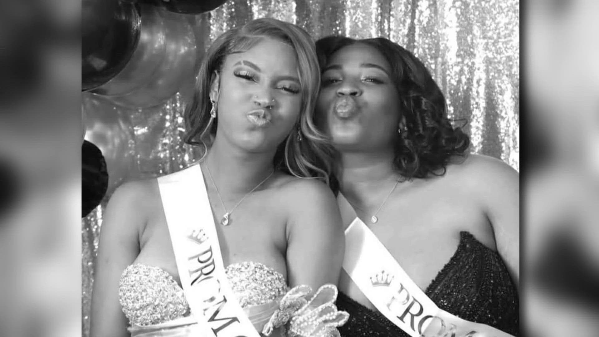 18-year-old prom queen among 3 killed in north St. Louis County crash