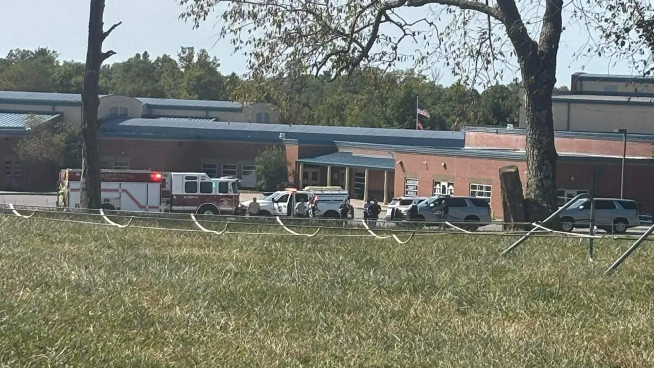 Anderson County High School shuts down for the day in response to threat